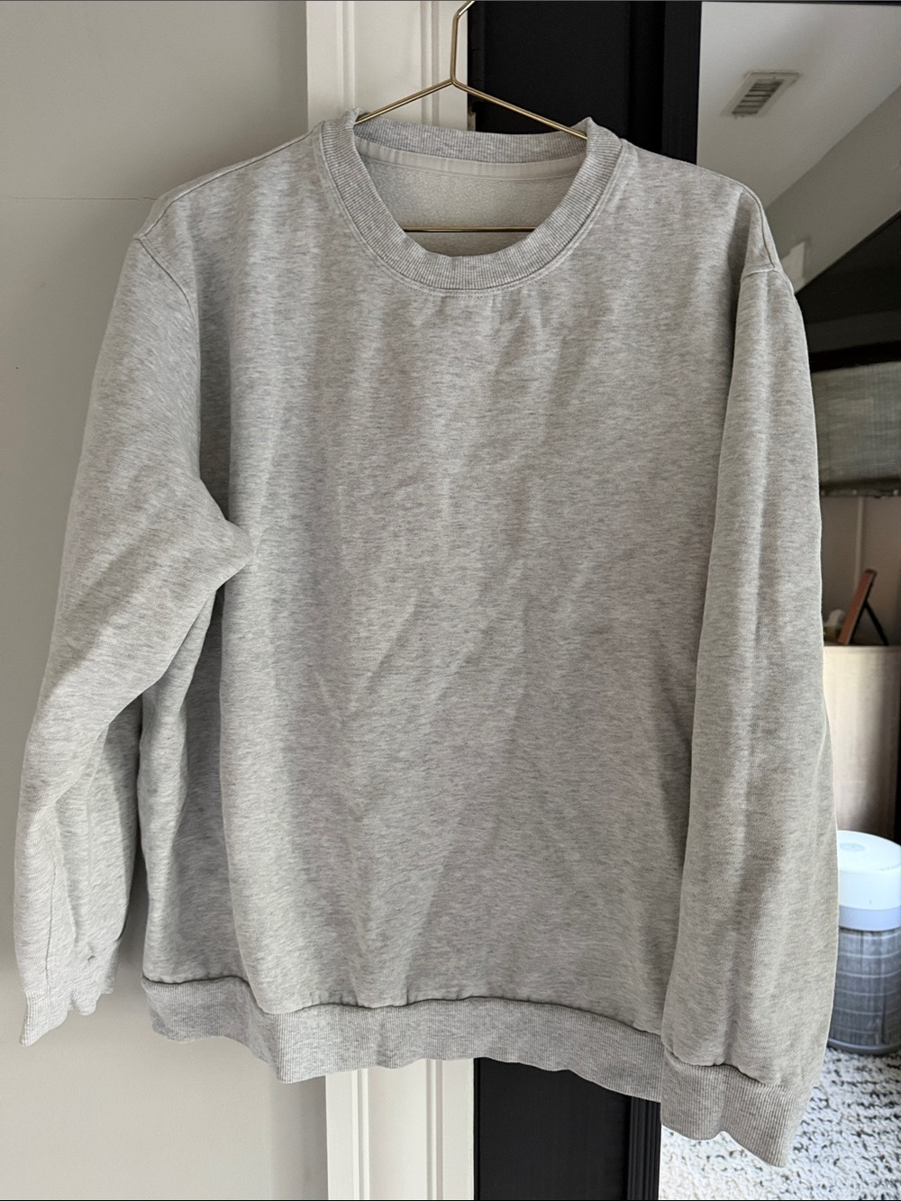 lululemon athletica Men's Crewneck Sweatshirt - Light Heather Gray